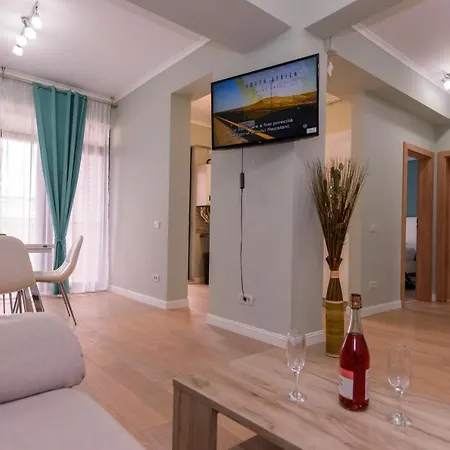 Aquarium 3 * Năvodari